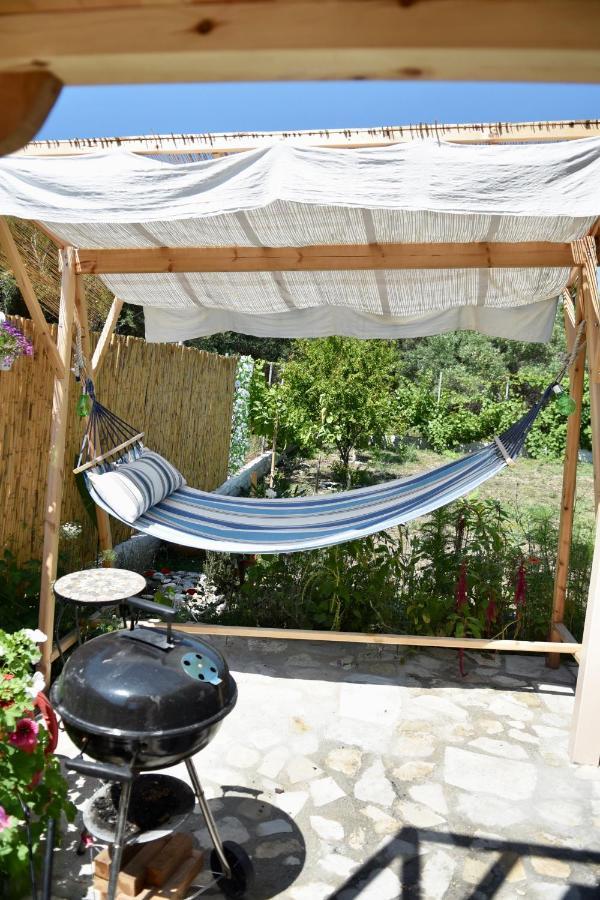 Holiday Oasis With Private Patio And Hammam-Style Bath In Chora-Pithagoreo, Samos Island Villa Pythagoreio  Exterior photo